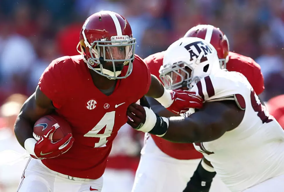Alabama Coaching Staff Recognizes Players of the Week Following Texas A&#038;M Win