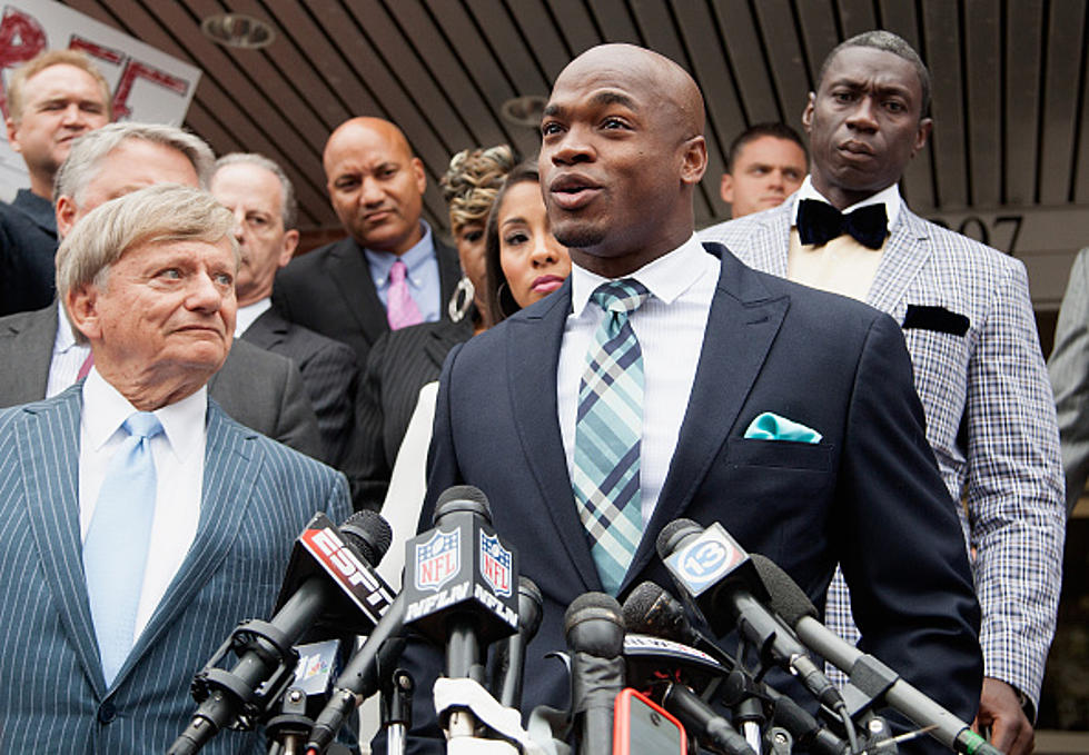 NFL Players&#8217; Union Takes NFL to Court Over Adrian Peterson