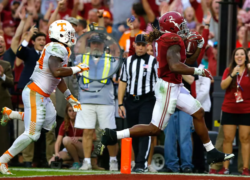 No. 8 Alabama Escapes Tennessee With Late Touchdown, Defensive Stand