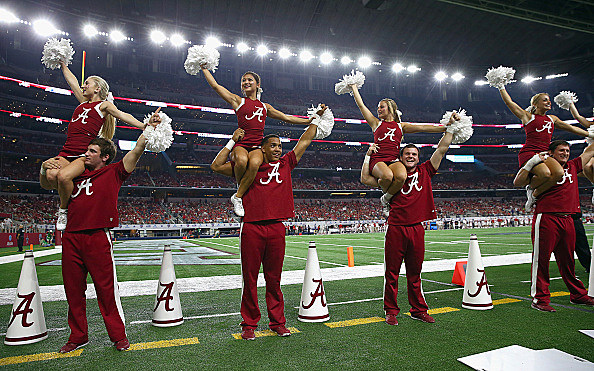 Bama Cheer Squads Stand Out in Orlando