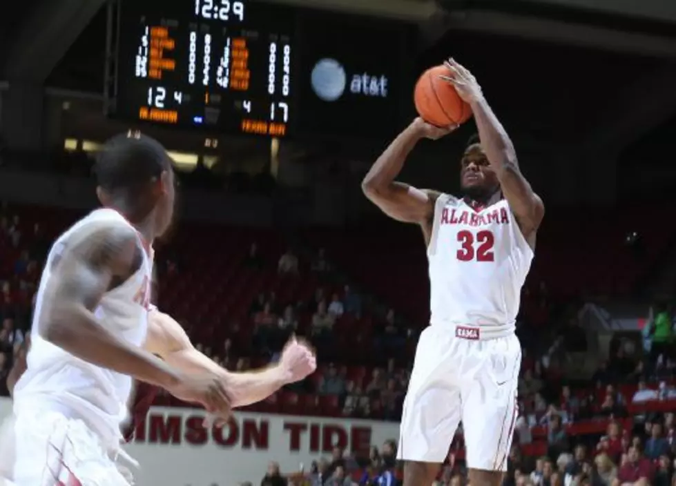 Alabama Men’s Basketball Holds Off Rival Auburn, 65-57