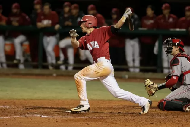 Crimson Tide Falls in 10 Innings at Third-Ranked Texas A&#038;M, 4-3