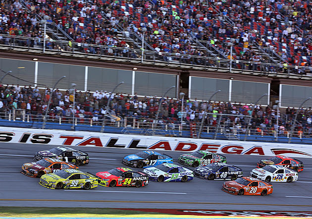 NASCAR to Remove Restrictor Plates at Daytona and Talladega