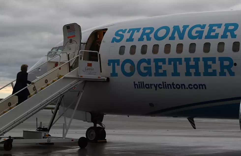 Dayton Basketball Team Flies to Tuscaloosa in Hillary Clinton’s Campaign Plane
