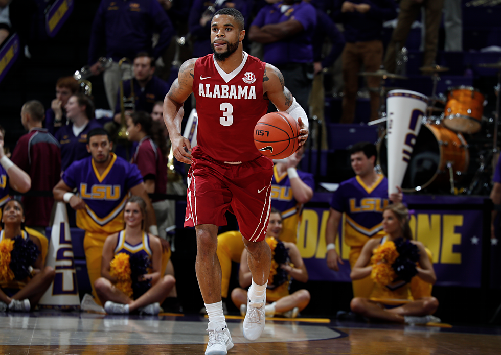 Corban Collins Represents Alabama on 2017 SEC Men’s Basketball Community Service Team