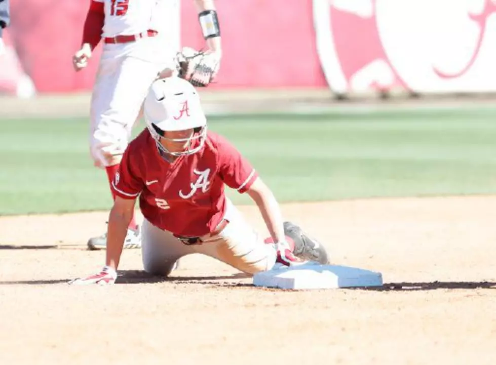 Alabama Softball Drops Game Two to Ole Miss, 10-3