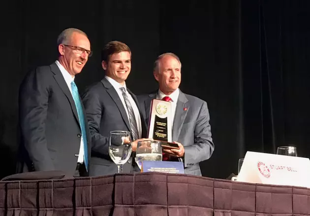 Alabama Swimmer Anton McKee Honored as SEC Male Scholar-Athlete of the Year Thursday Night