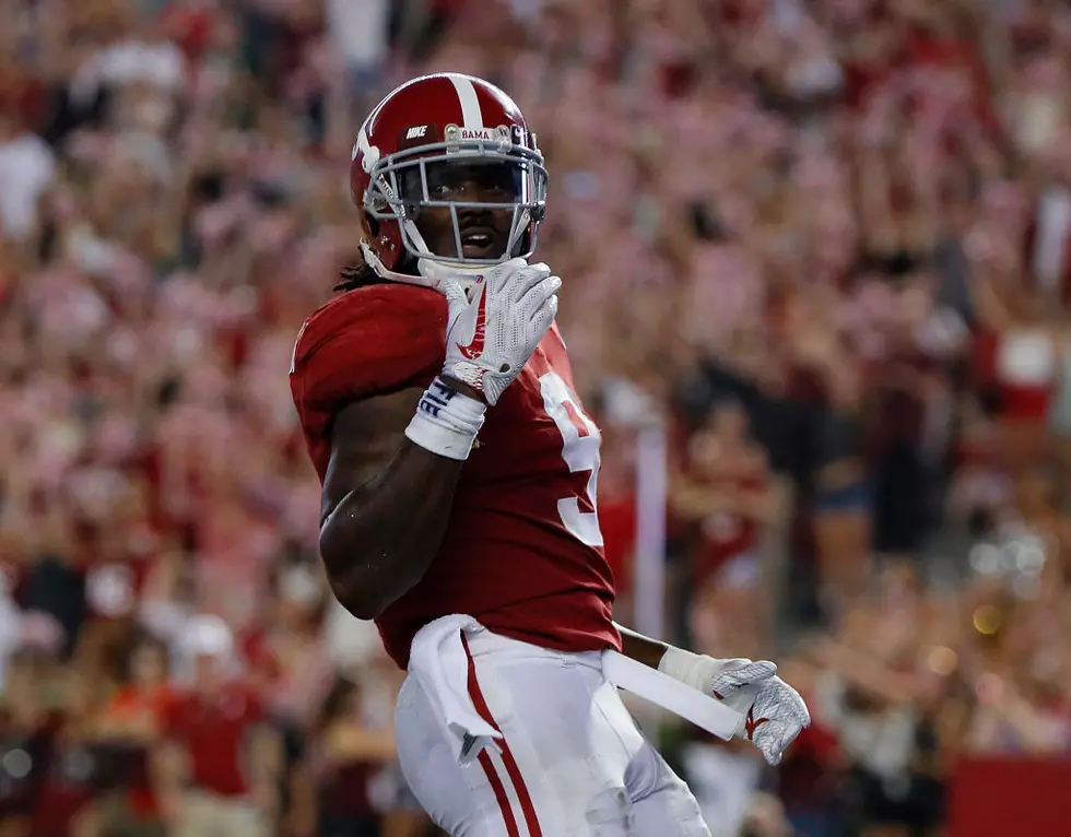 Alabama Coaching Staff Names 10 Players of the Week for Football