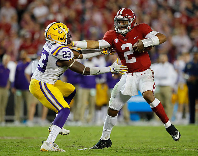 No. 2 Alabama Stays Perfect with 24-10 Victory Over No. 19 LSU