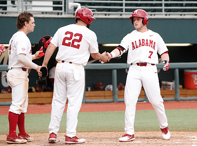 Undefeated Alabama Baseball Heads to Norman for Weekend Series