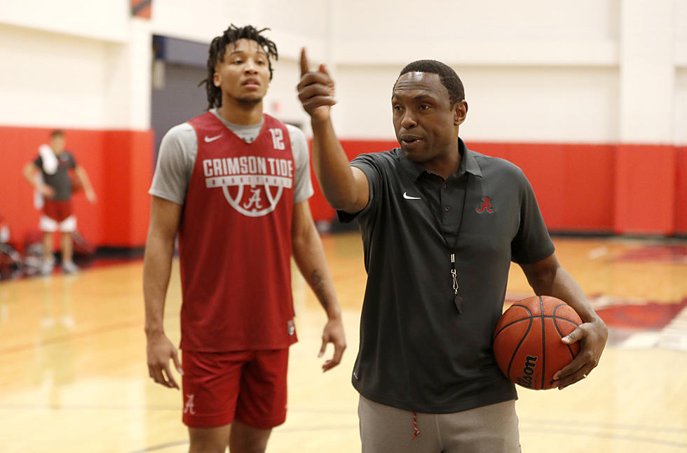 Alabama’s Avery Johnson Discusses His Growth as a Head Coach