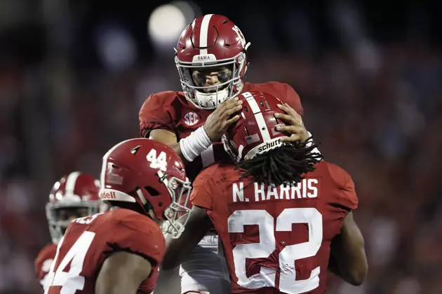 High Tide: Alabama is No. 1 at Being No. 1 in AP Rankings