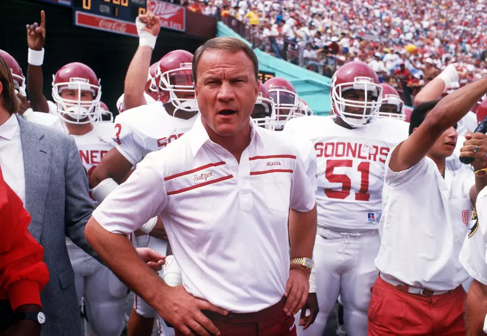 Former Oklahoma Head Coach Barry Switzer on Inside the Locker Room