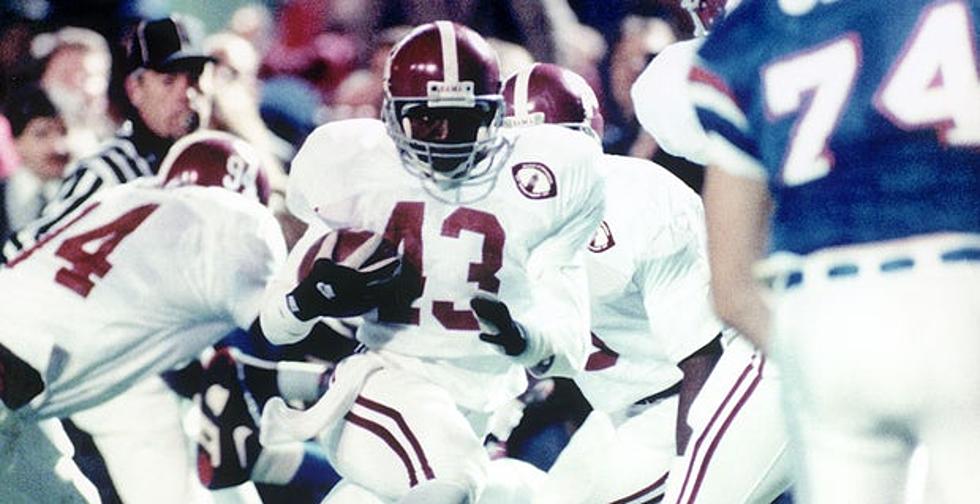 Crimson Tide Legends Sign Autographs at Bryant Museum in Alabama