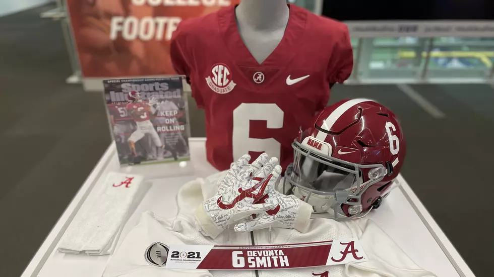 Brand New DeVonta Smith Display at the CFB Hall of Fame