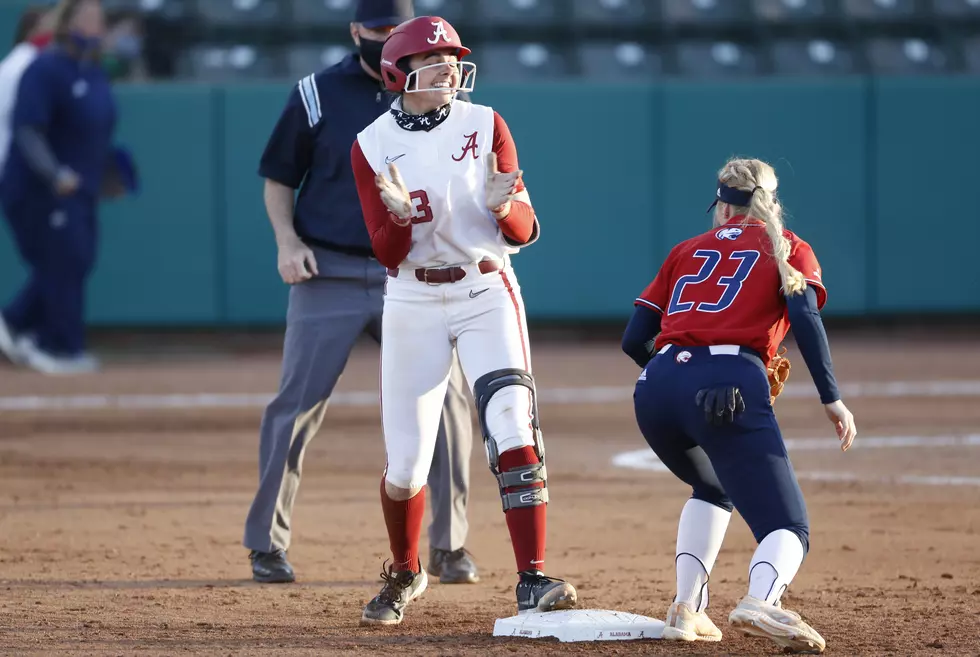 Bama Softball Loses First Game of the Season