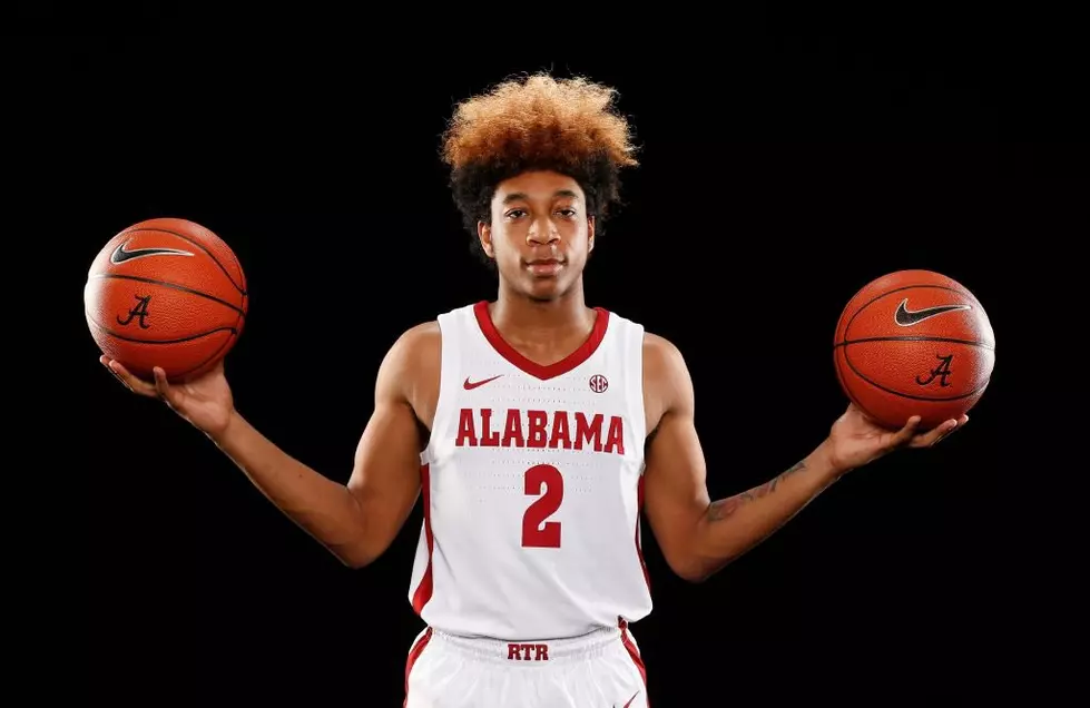 Incoming Alabama Freshman Strikes Underwear NIL Deal 