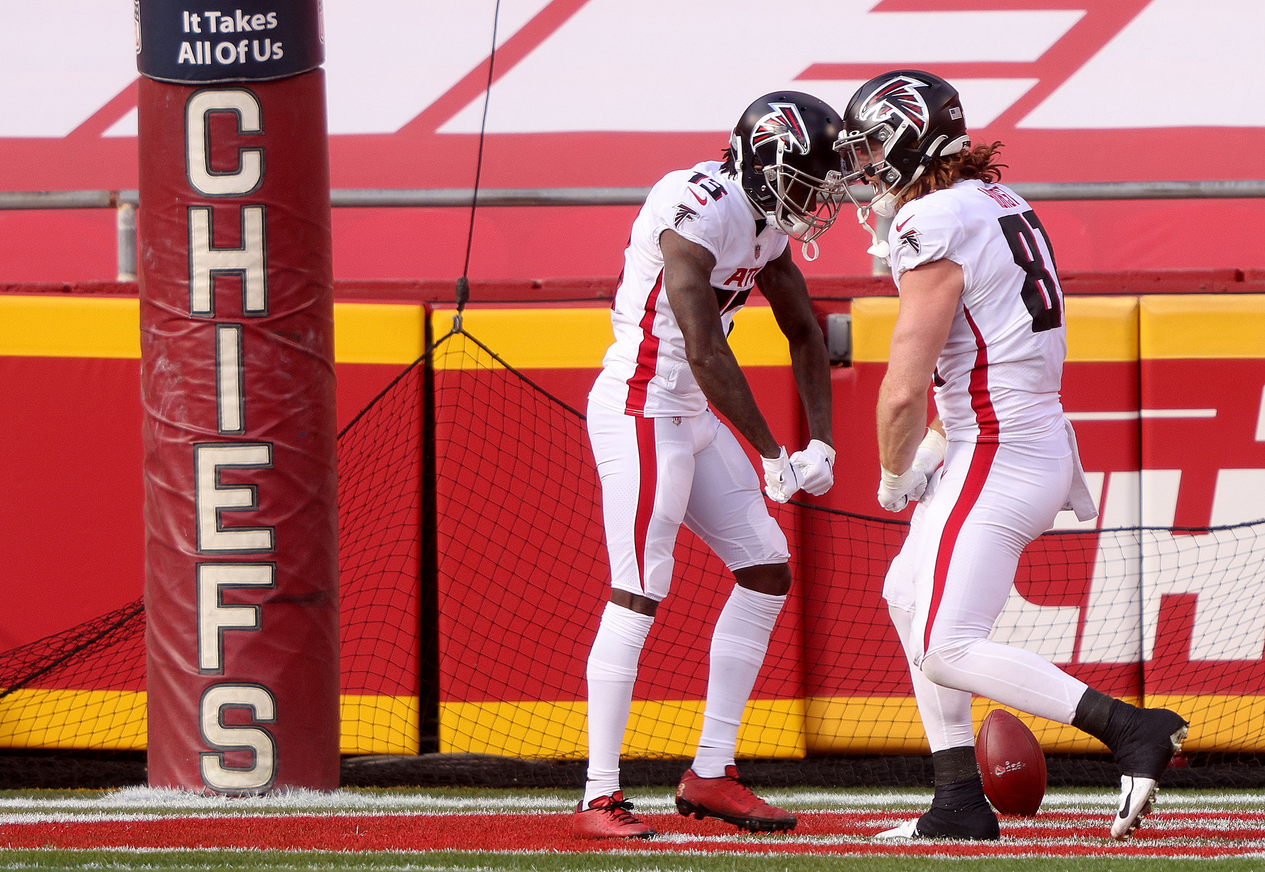 Poll: What do you think of the Falcons' gradient jerseys?