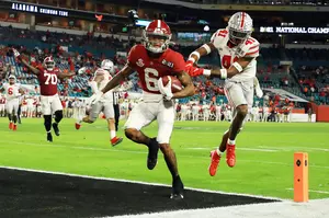 Devonta Smith to Hold Football Camp in Hoover, Ala.