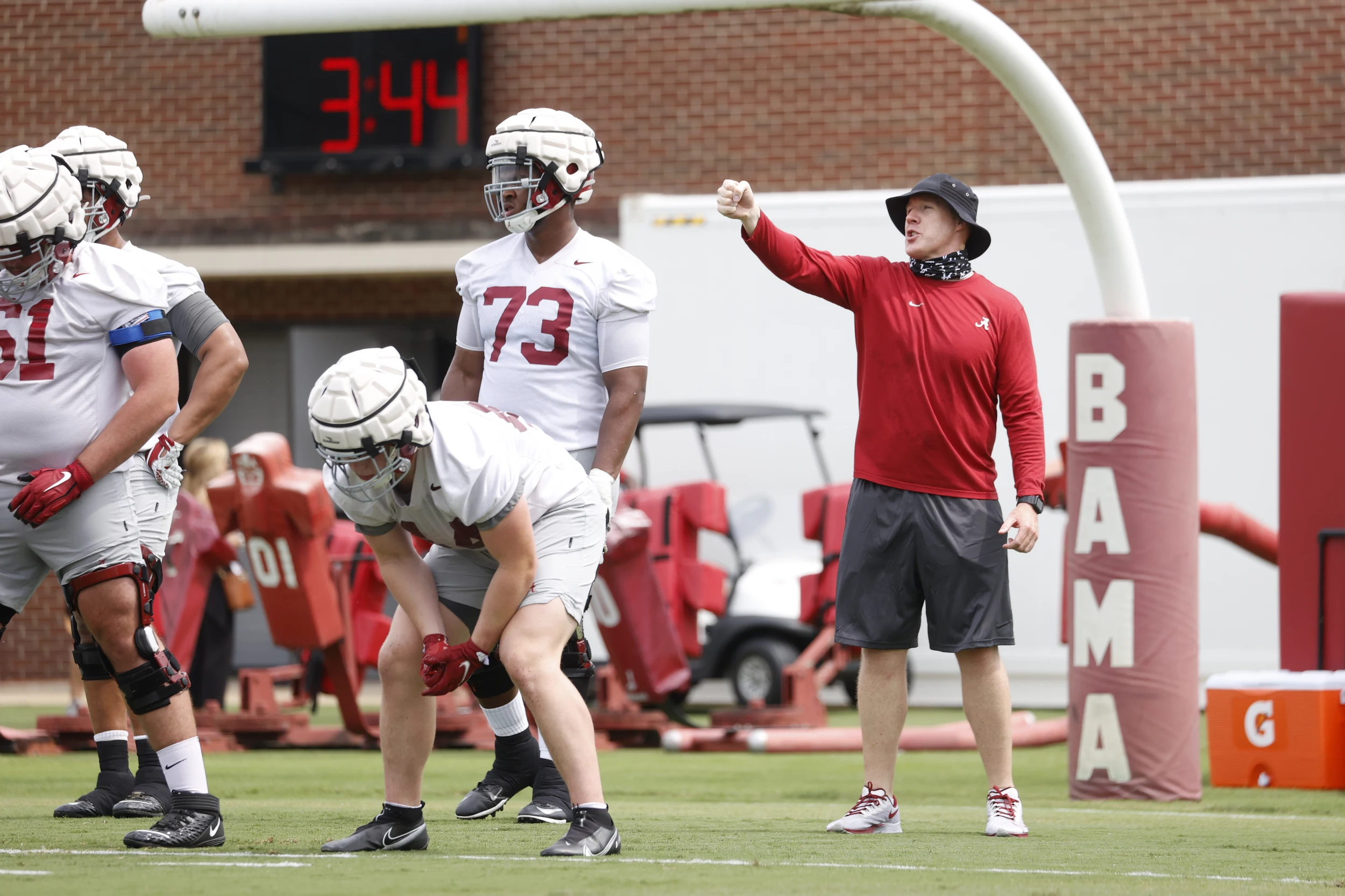 Georgia football coach Kirby Smart, assistants can cash in with bonuses