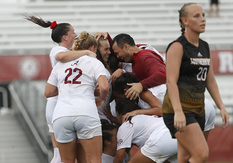 Alabama Soccer Wins in Double-Overtime Against Golden Eagles