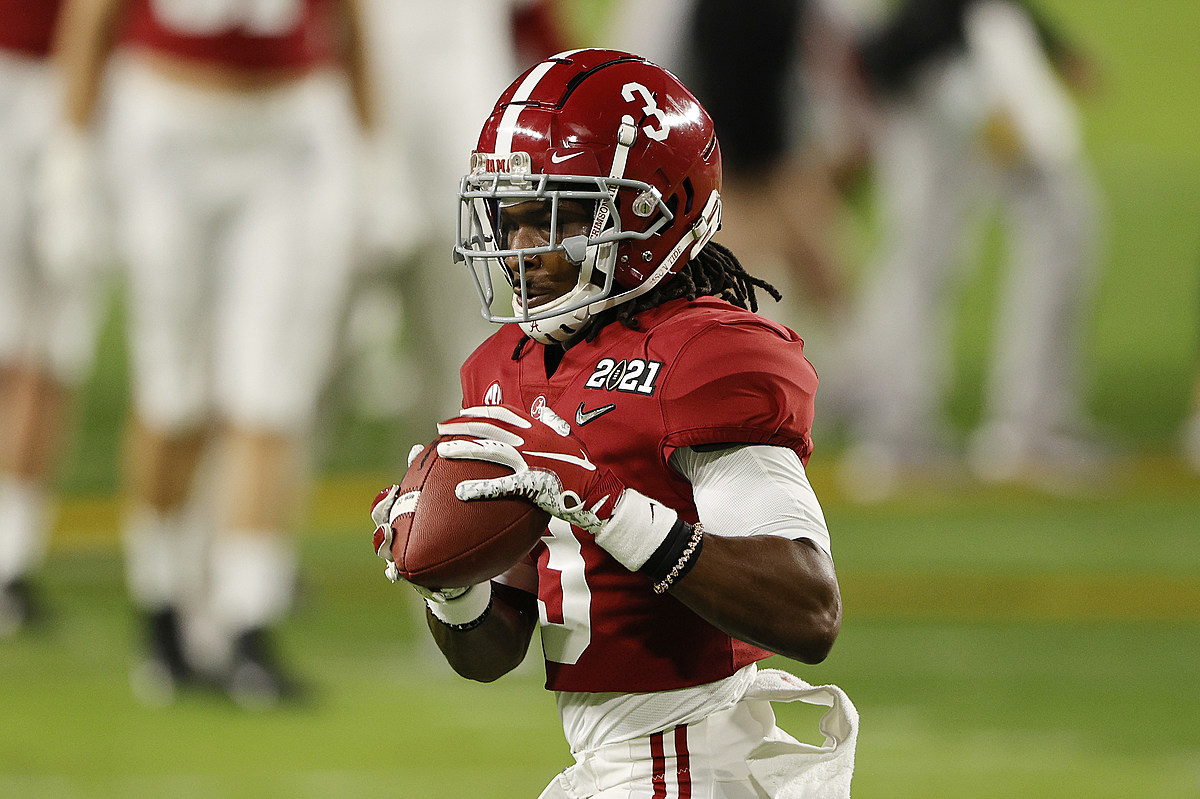 Alabama Wide Receiver Enters Transfer Portal