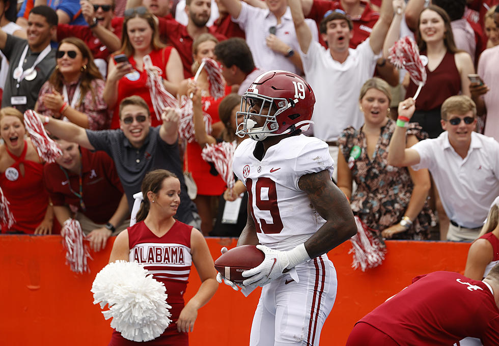 Young Tosses a Rainbow TD to Billingsley