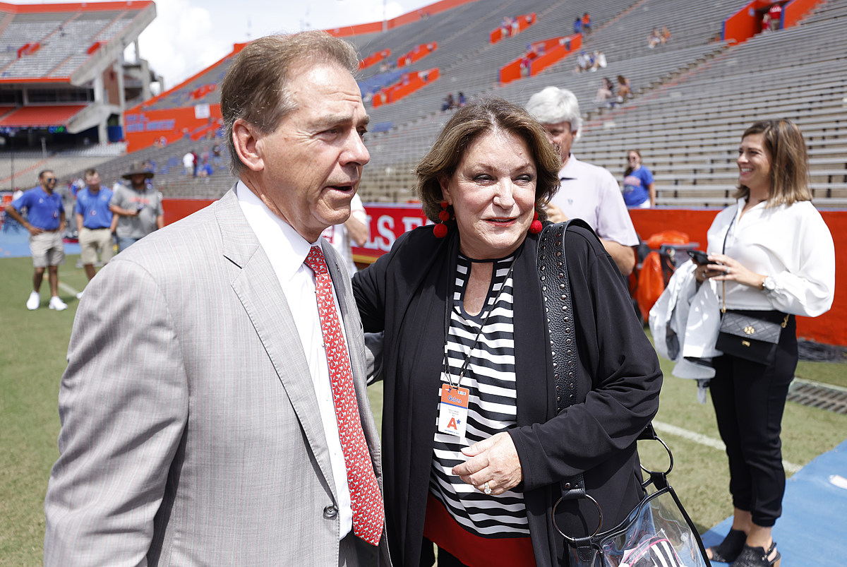 Happy Wife Happy Life Nick Saban Blitzes For Miss Terry 