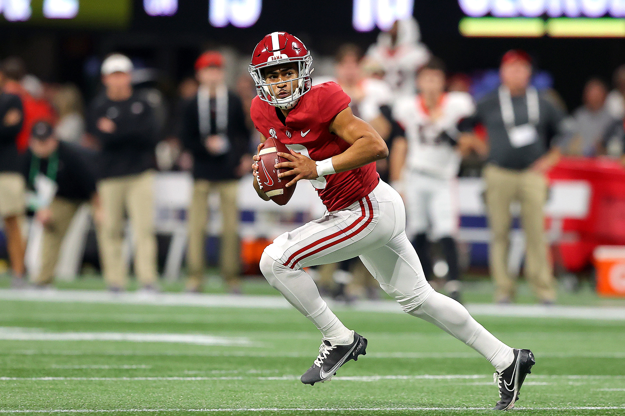 Will Alabama's Bryce Young join Joe Namath in NFL Draft history?