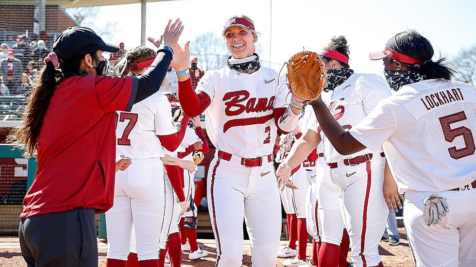 Alabama Softball Mashes its Way to an Opening Day Win