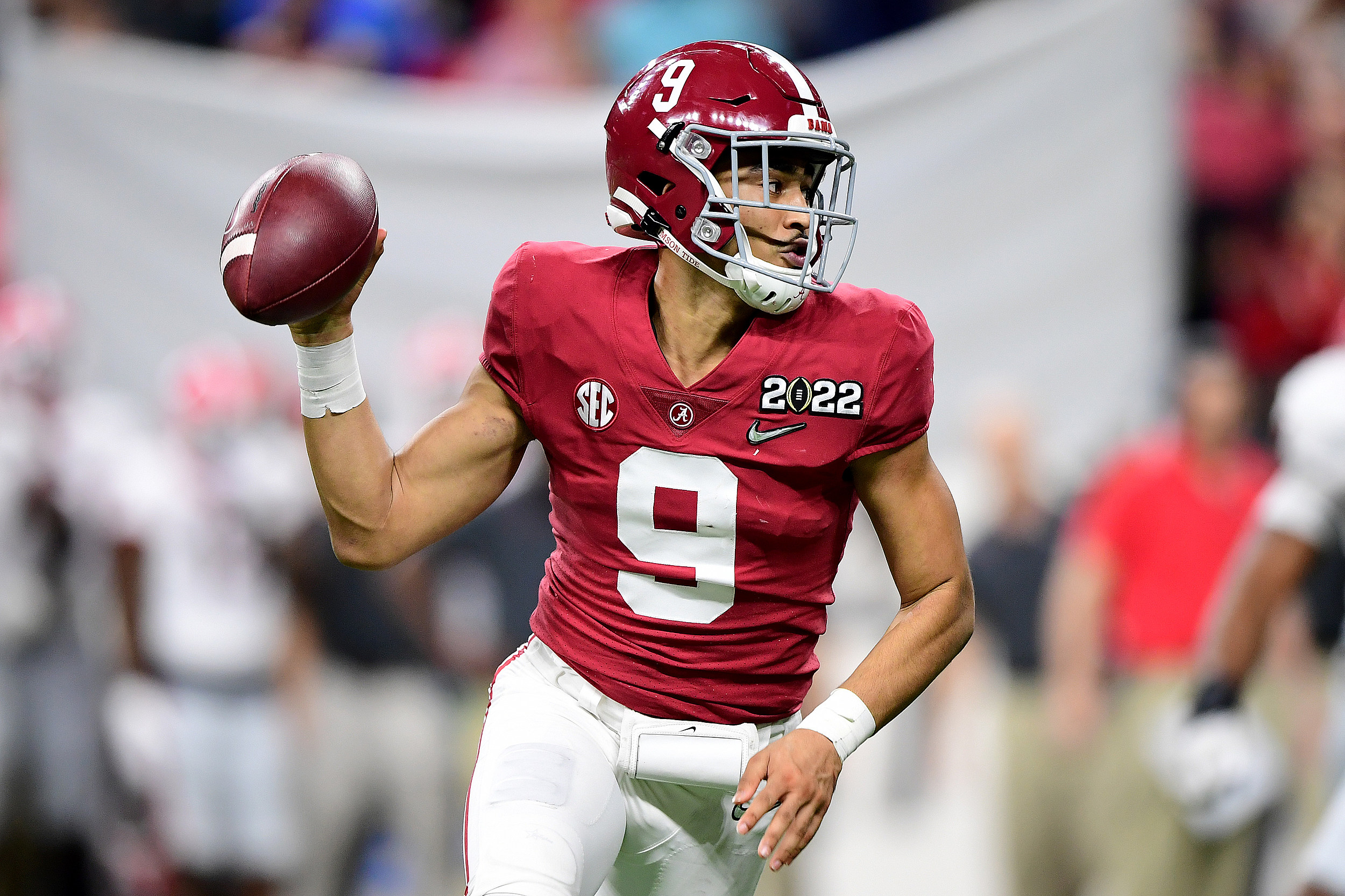 Alabama QBs in the NFL: Mac Jones, Tua Tagovailoa lead next era of Tide's  pro signal-callers