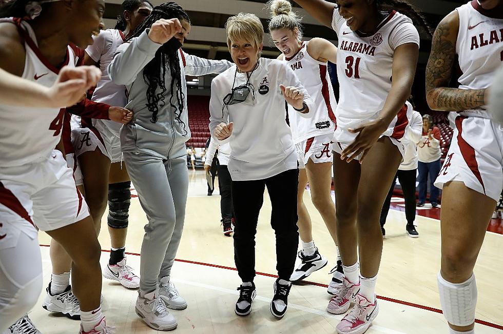 Alabama Women’s Basketball Upsets No. 12 Tennessee 74-64 in Impressive Performance