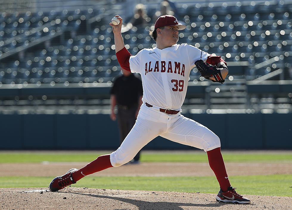 Alabama Baseball Falls to Miss. State in Extra Innings