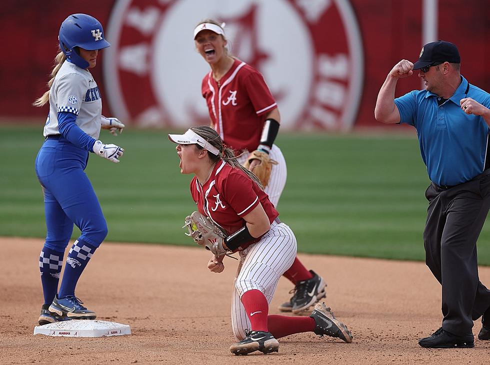 Alabama Softball Picks up First SEC Series Victory with 3-2 win over Kentucky on Saturday