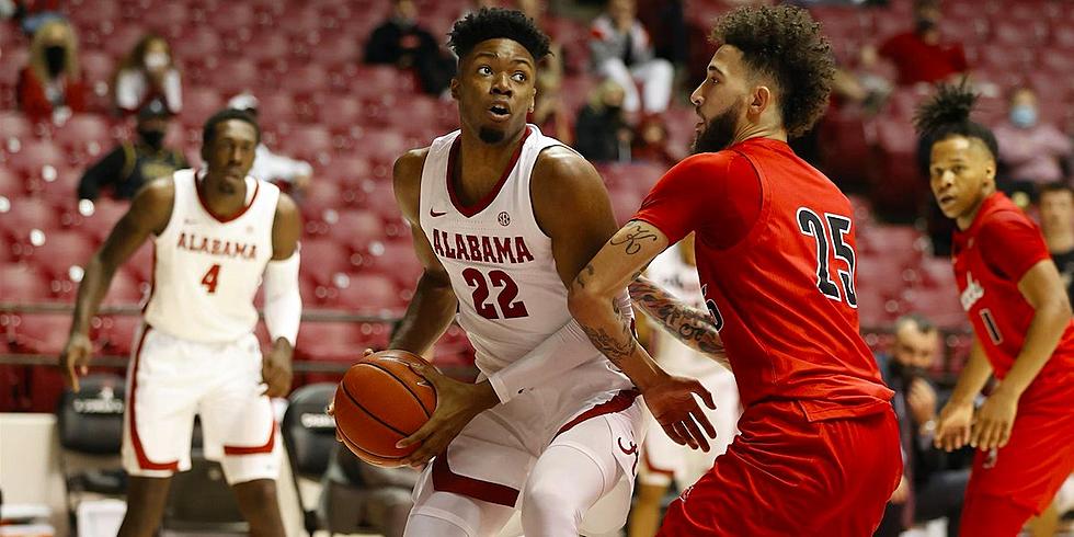 Alabama Forward Announces His New Home in American Athletic Conference