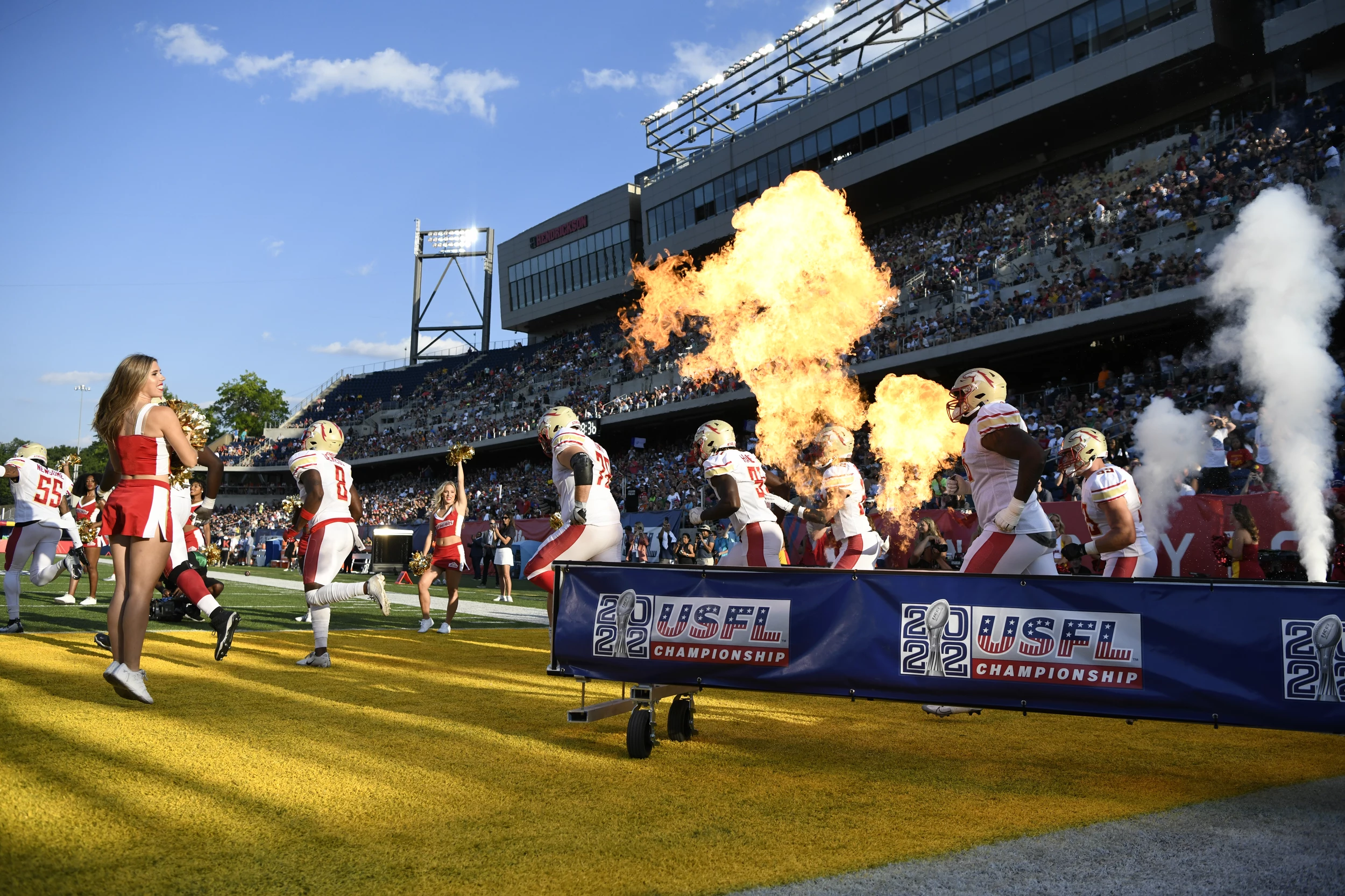 How to try out for USFL cheerleader or anthem singer 