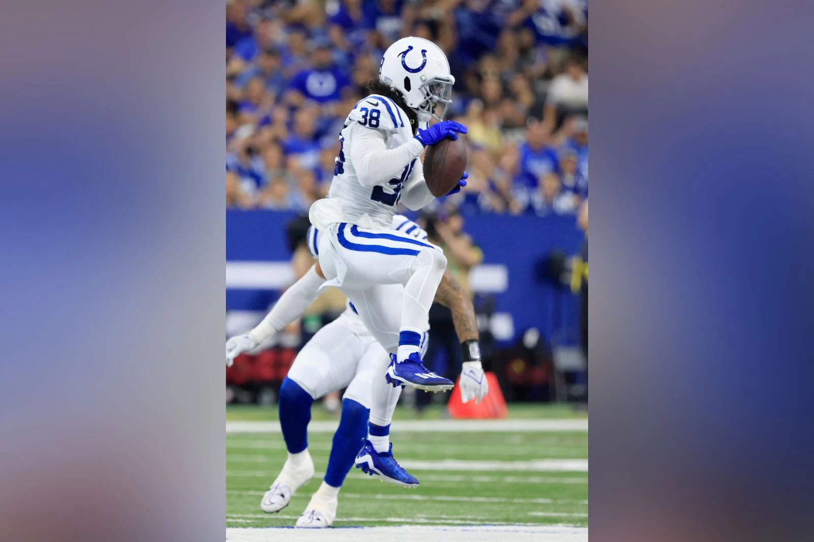 Indianapolis Colts sign Beaumont native Tony Brown to active roster