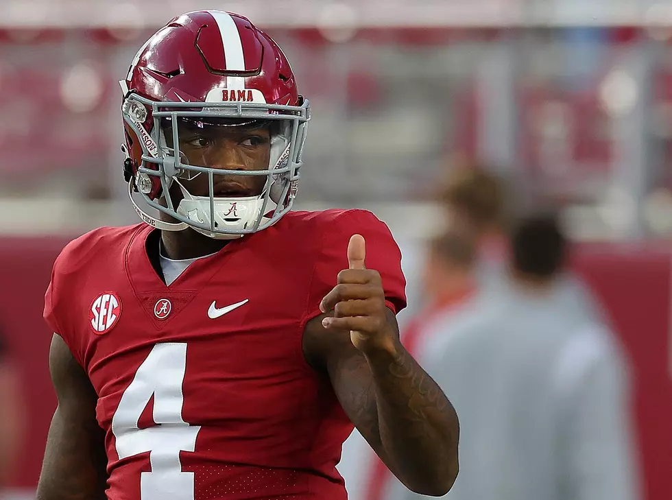 Alabama Takes Slim Lead Into The Locker Room at Halftime Against Texas A&M