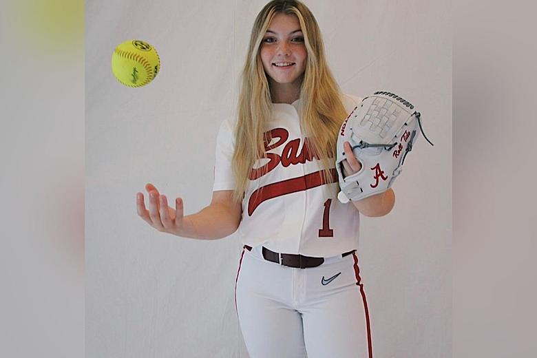 Juco standout Lewis signs to pitch for OC softball - Oklahoma