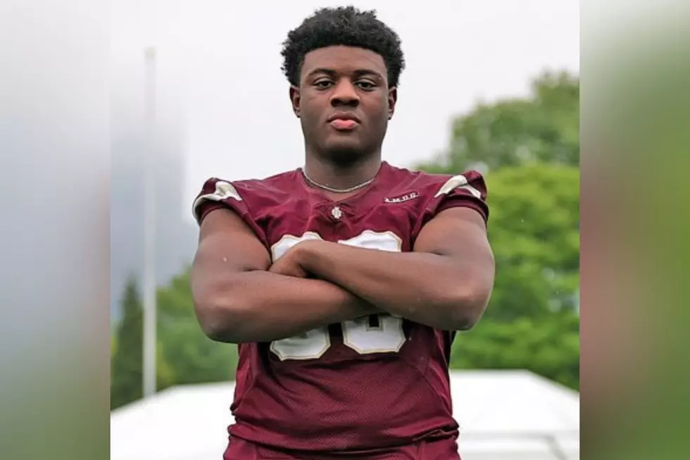 Five-Star Defensive Lineman Sets Commitment Date