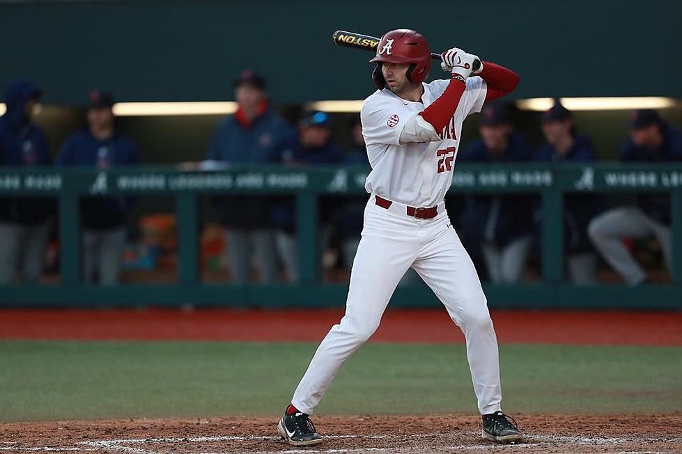 Alabama Baseball Stays Put In Latest Top 25 Rankings