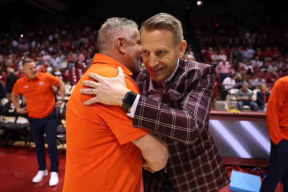Watch: Bruce Pearl Loses Mind Over Loss to Bama