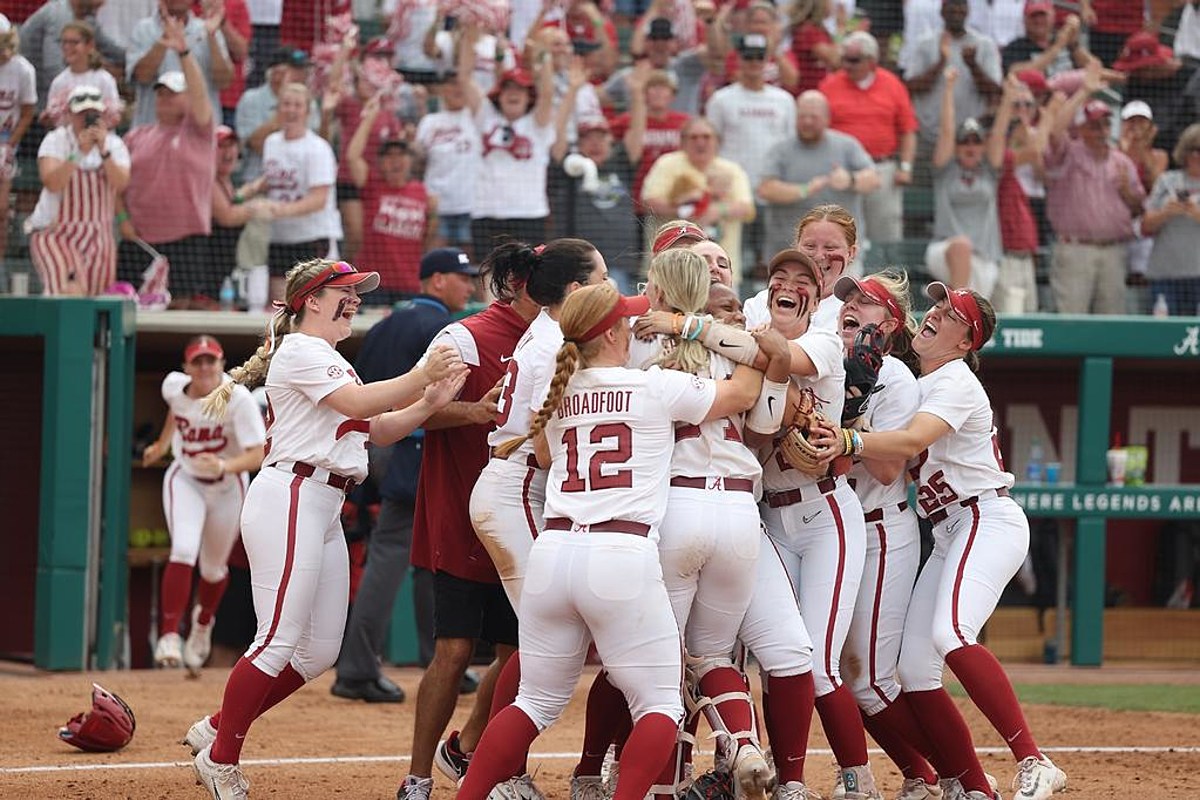 Alabama Softball Has Super Regionals Opponent