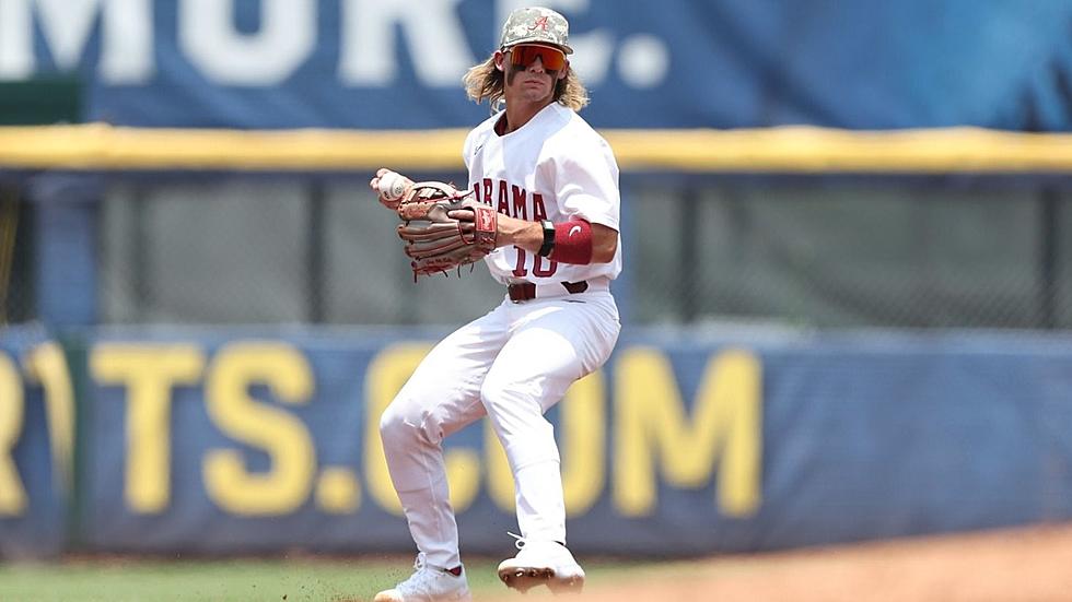 Former Alabama Shortstop Signs With Tigers