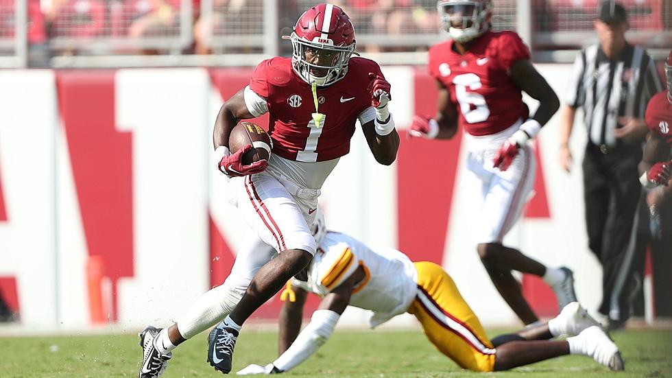 Alabama Defensive Back Lands on Walter Camp Award Watch List