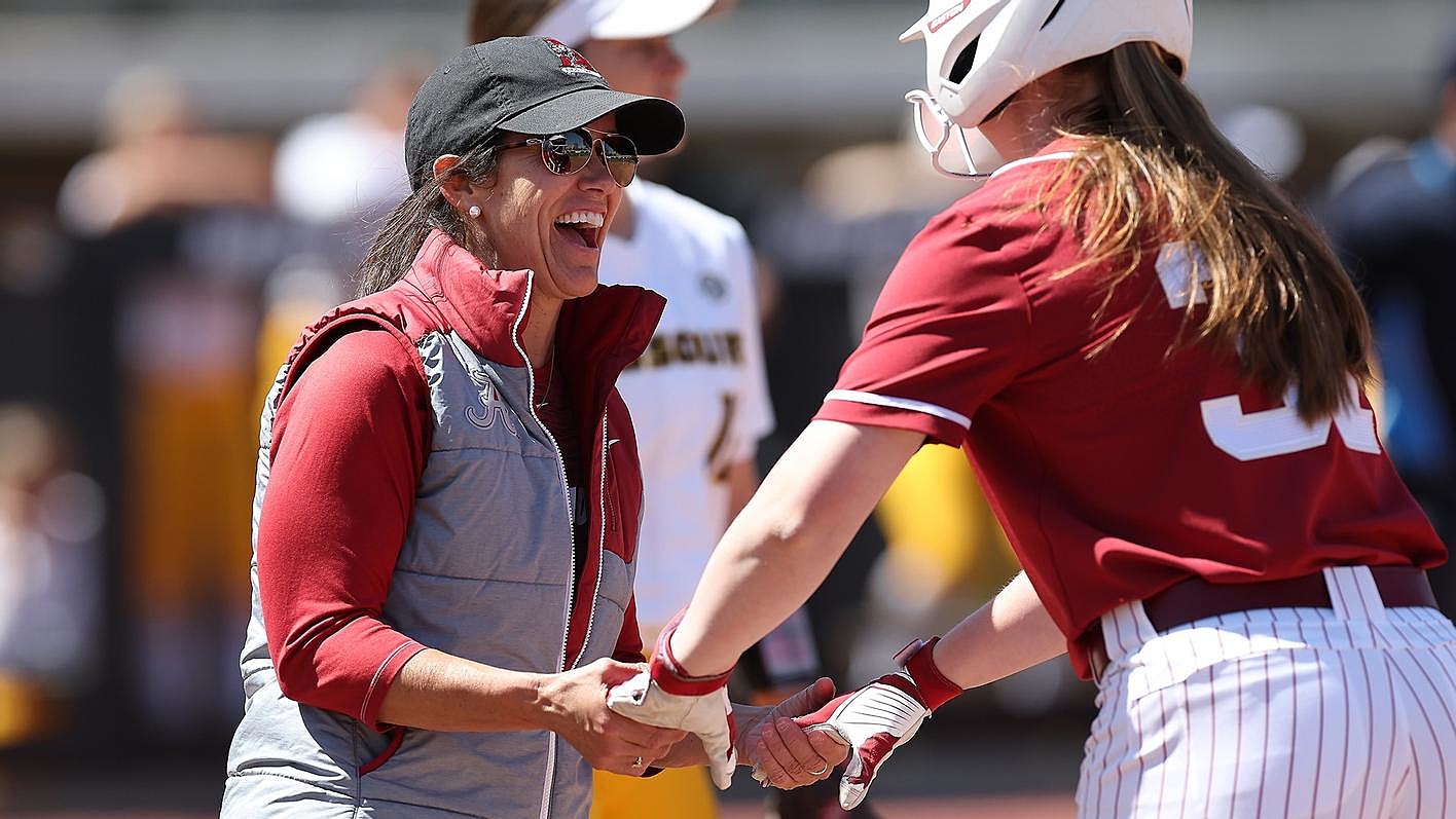 Alabama Softball Coaching Staff: A Comprehensive Guide