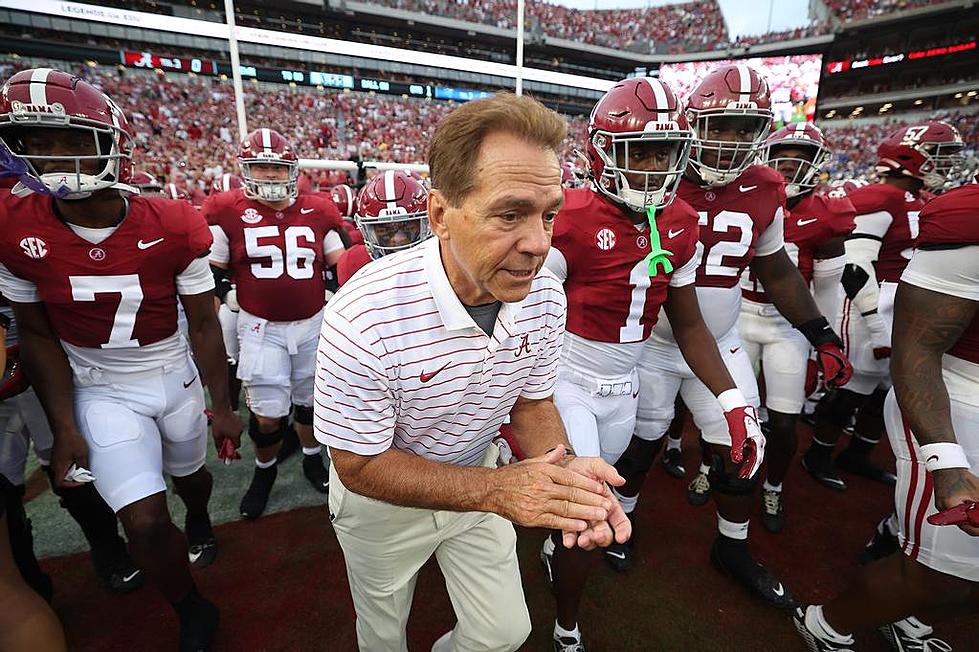 Alabama Moves Up in Latest AP Poll