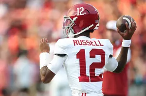 Seven New Alabama Football Players Sign With Nike