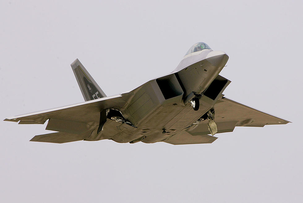 Watch This F-22 Hover