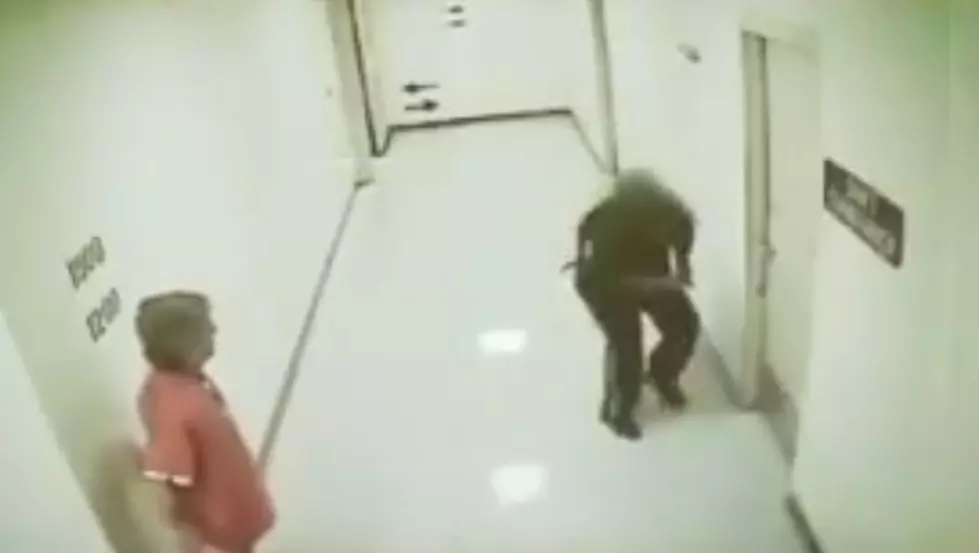 Video Captures Alabama Jail Inmate Attack Police Officer